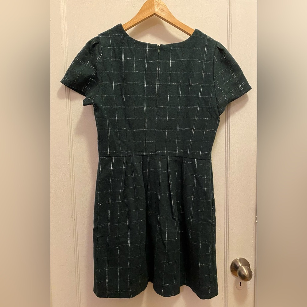 Elegant Green Drongo Mini Dress (Canadian designer) - Picture 2 of 10